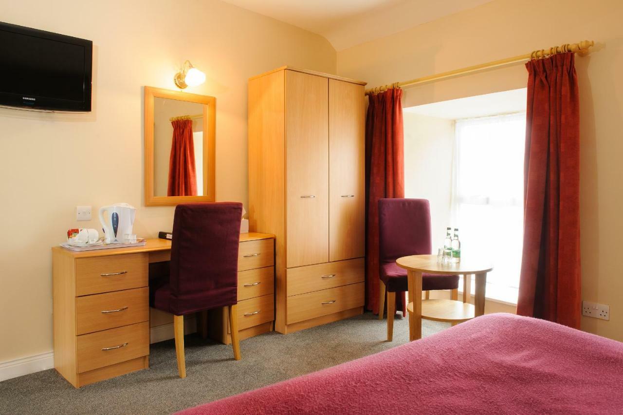 Atlantic Coast Hotel Clifden Buitenkant foto